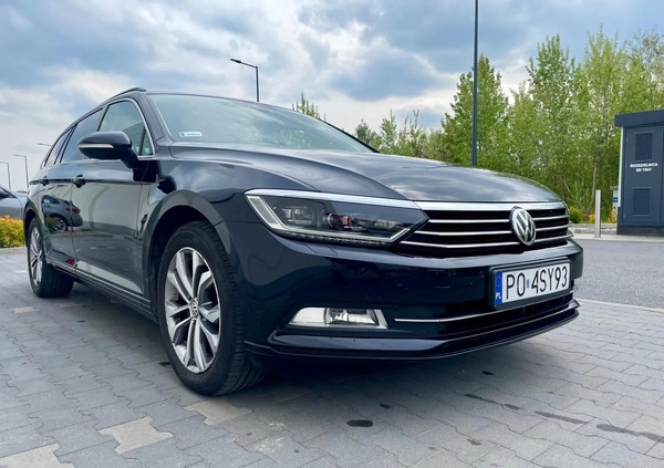 Volkswagen Passat cena 63900 przebieg: 111847, rok produkcji 2016 z Poznań małe 407